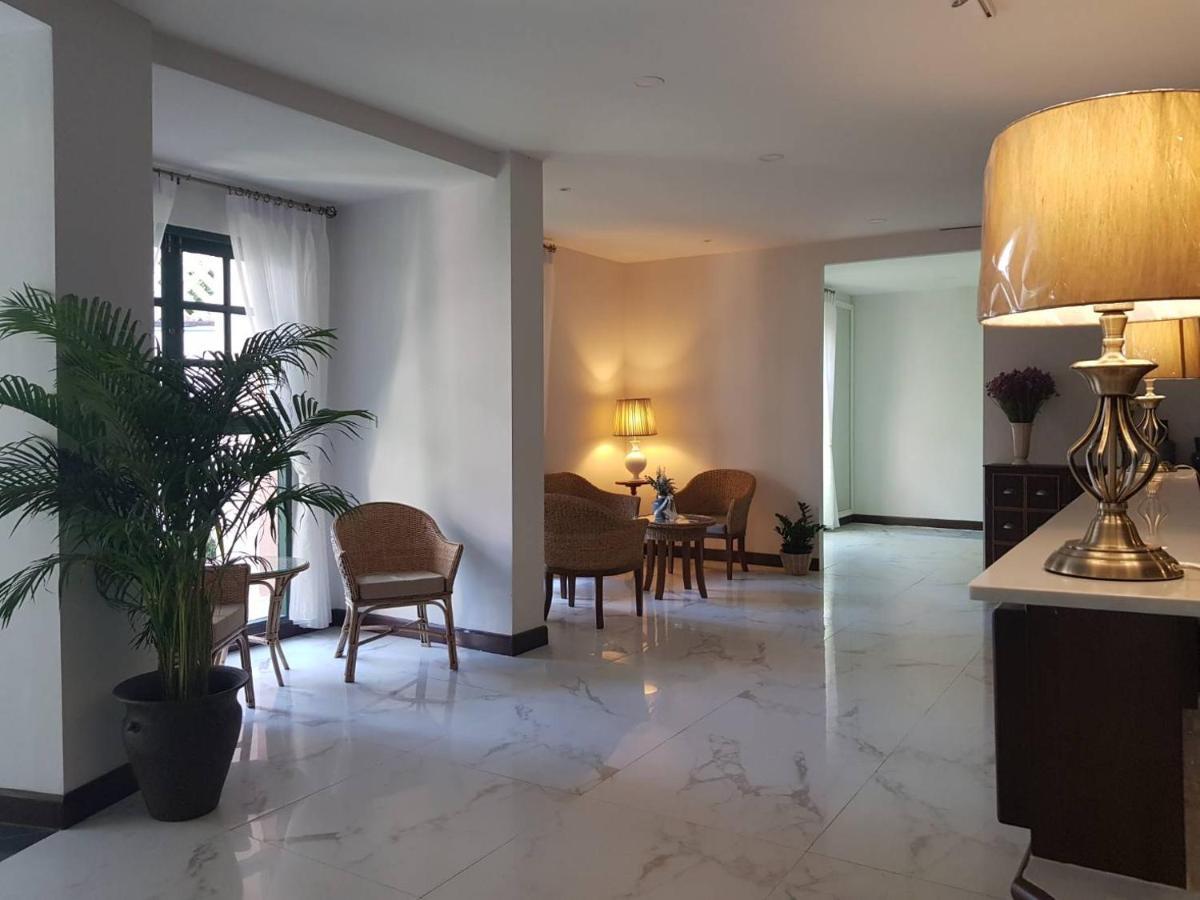 Hotel Rosy Chiang Mai Esterno foto