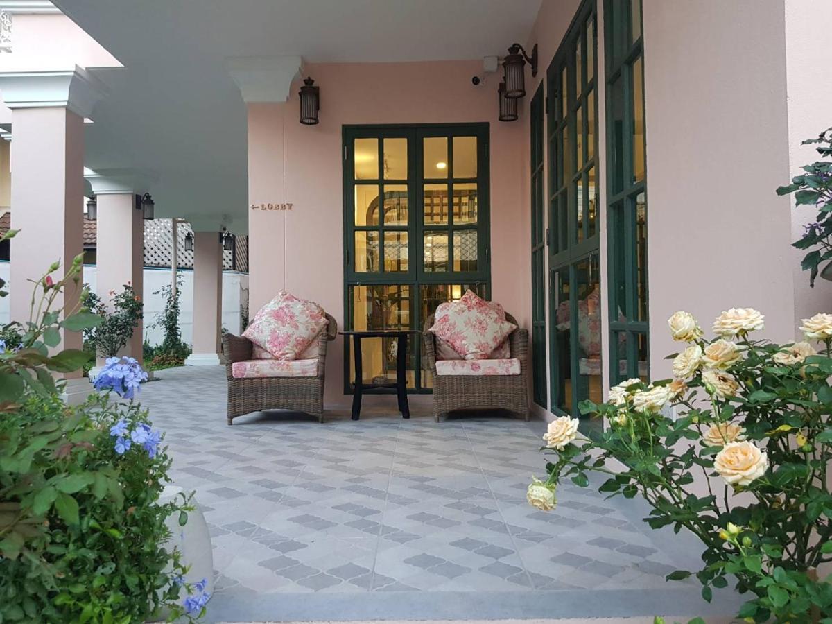 Hotel Rosy Chiang Mai Esterno foto